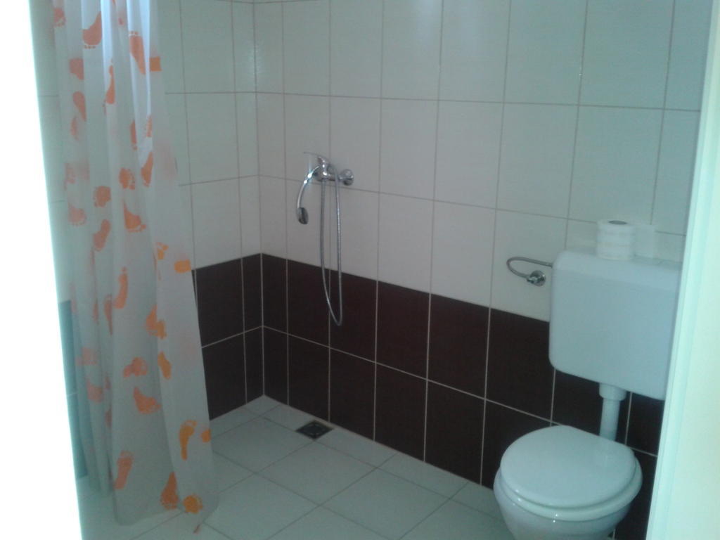 Hatarmenti Vendeghaz Zsira Room photo